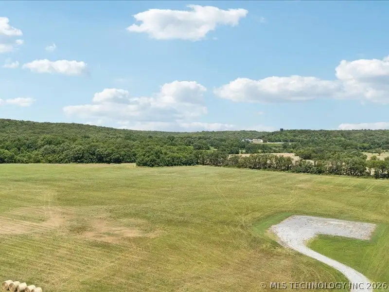 5763 Lakeview Drive, Mounds, OK 74047 - #3