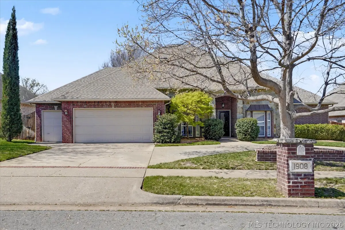 1908 S Palm Avenue, Broken Arrow, OK 74012 - #1
