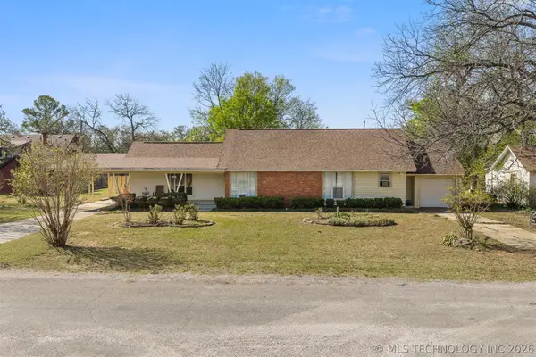 612 Brown Avenue, Comanche, OK 73529