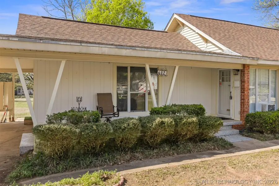 612 Brown Avenue, Comanche, OK 73529 - #2
