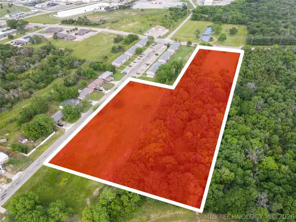 Pierce Avenue, McAlester, OK 74501