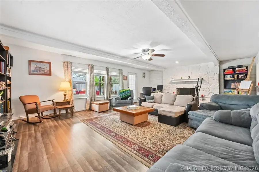 3008 E Memphis Street, Broken Arrow, OK 74014 - #3