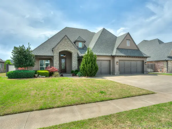 120 E 128th Place S, Jenks, OK 74037