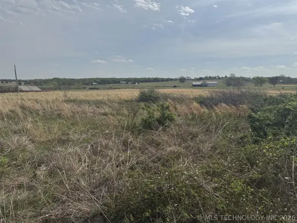 136 Persimmon Hill Road, McAlester, OK 74501