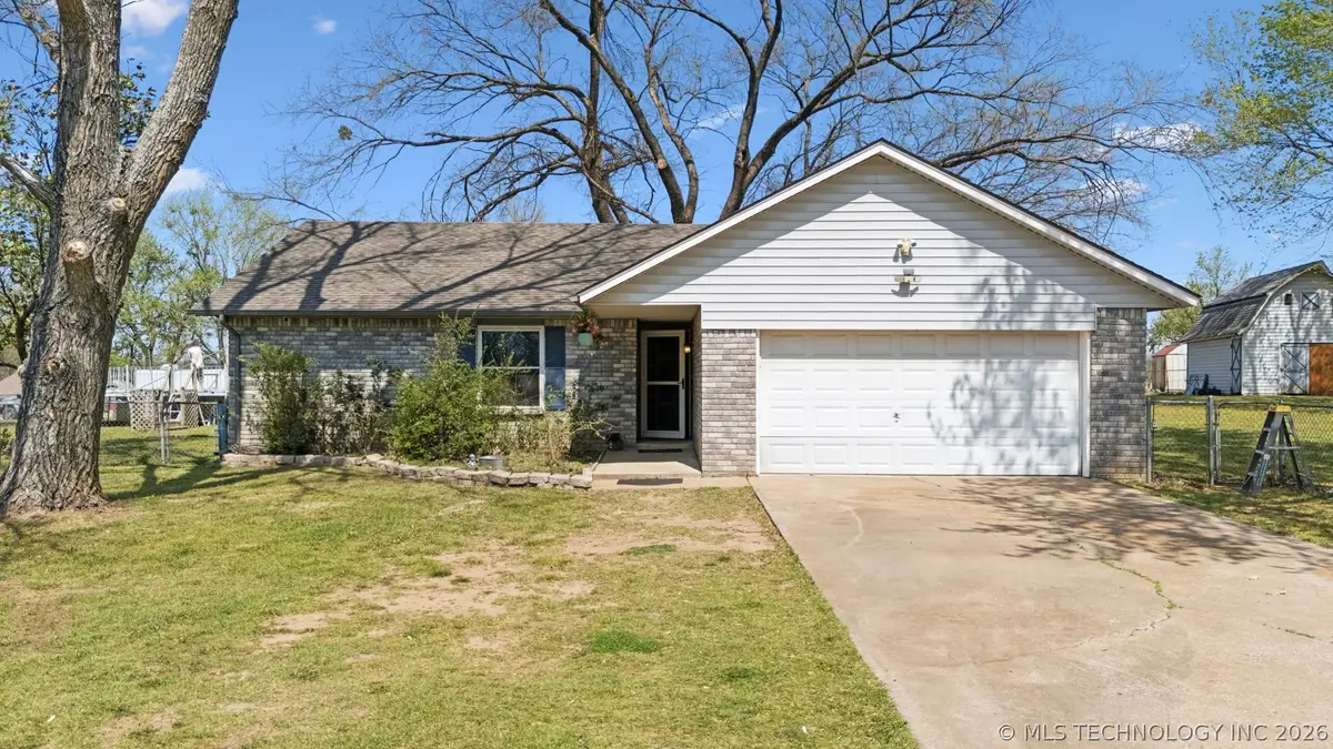 10277 E 2nd Street, Claremore, OK 74019 - #1