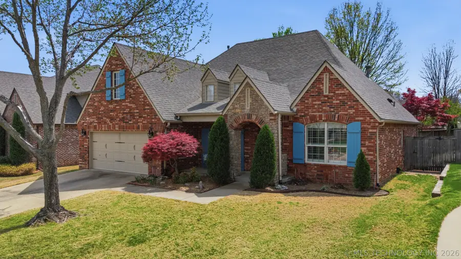 8806 E 110th Place, Tulsa, OK 74133 - #2