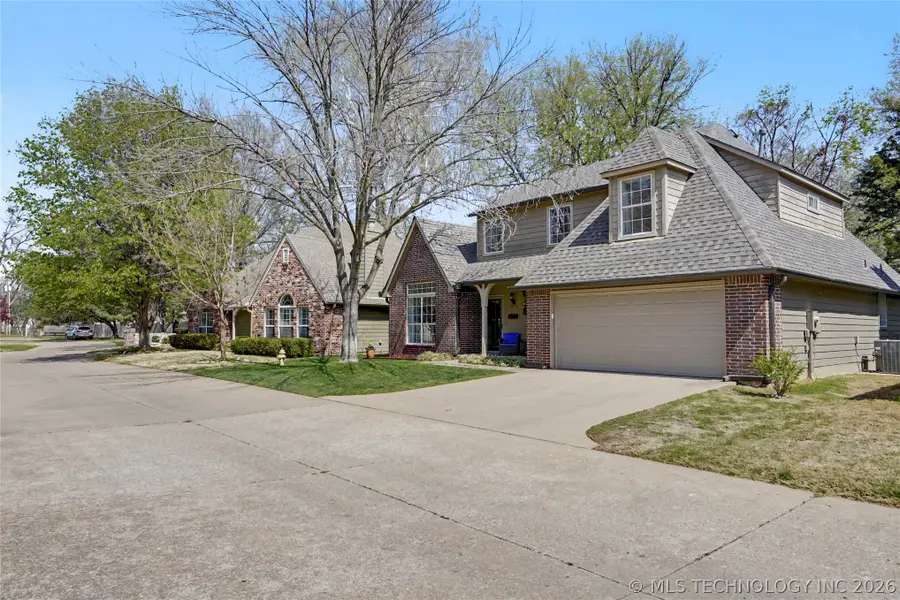 5527 S Delaware Court, Tulsa, OK 74105 - #3