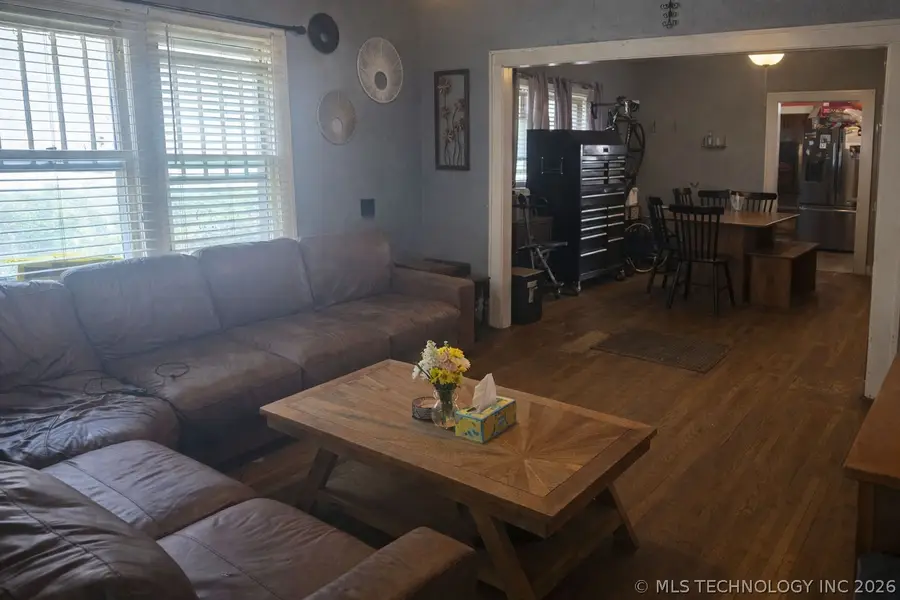 517 S Independence Street, Sapulpa, OK 74066 - #3