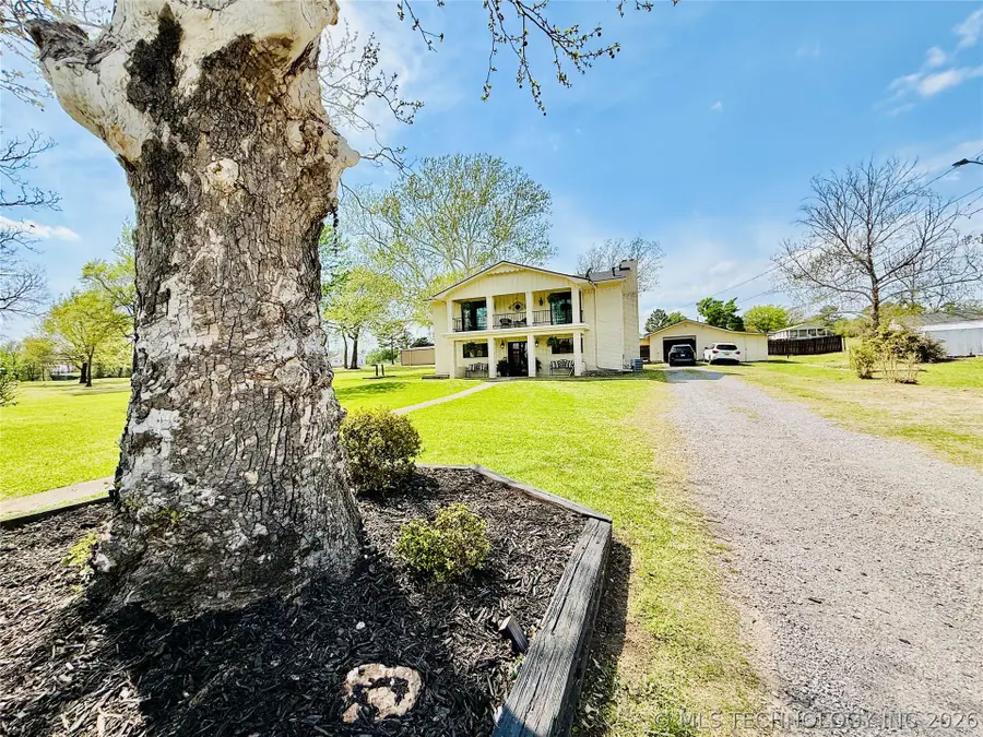 410 S 4th, Hartshorne, OK 74547 - #2