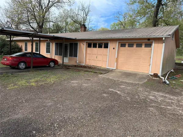 409658 E 1100 Road, Checotah, OK 74426