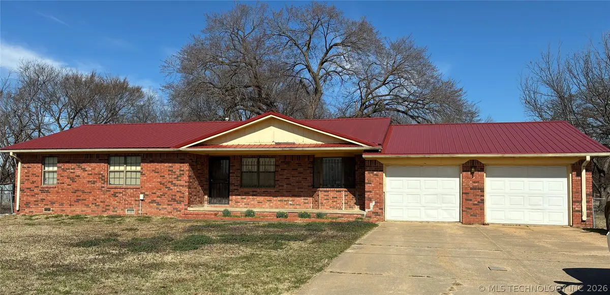 411321 E 1080 Road, Checotah, OK 74426 - #1