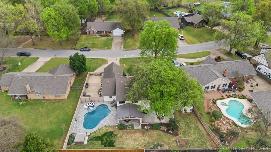 9920 S Irvington Avenue, Tulsa, OK 74137 - #3