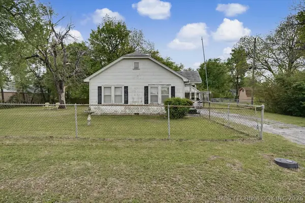 909 E College Street, Broken Arrow, OK 74012