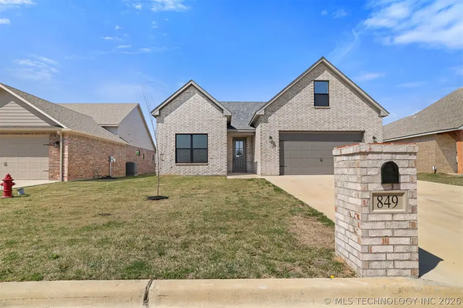 849 Springfield Court, Durant, OK 74701 - #3