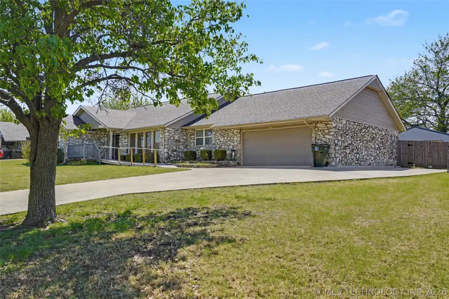 122 Lakeview Drive, Mannford, OK 74044 - #3