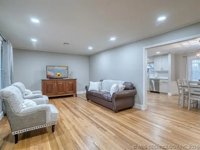 5347 E 32nd Place, Tulsa, OK 74135 - #3