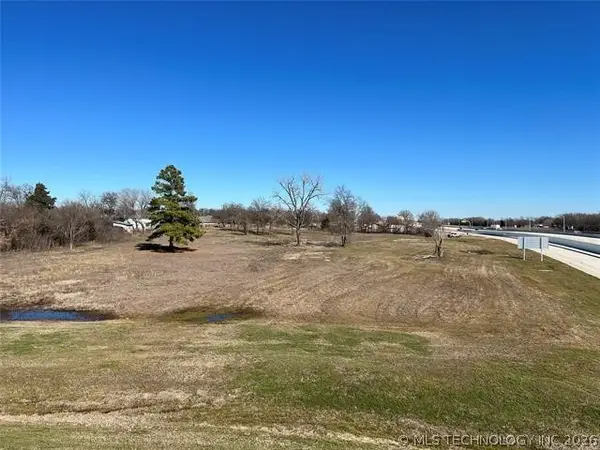 814 S Service Road, Calera, OK 74730