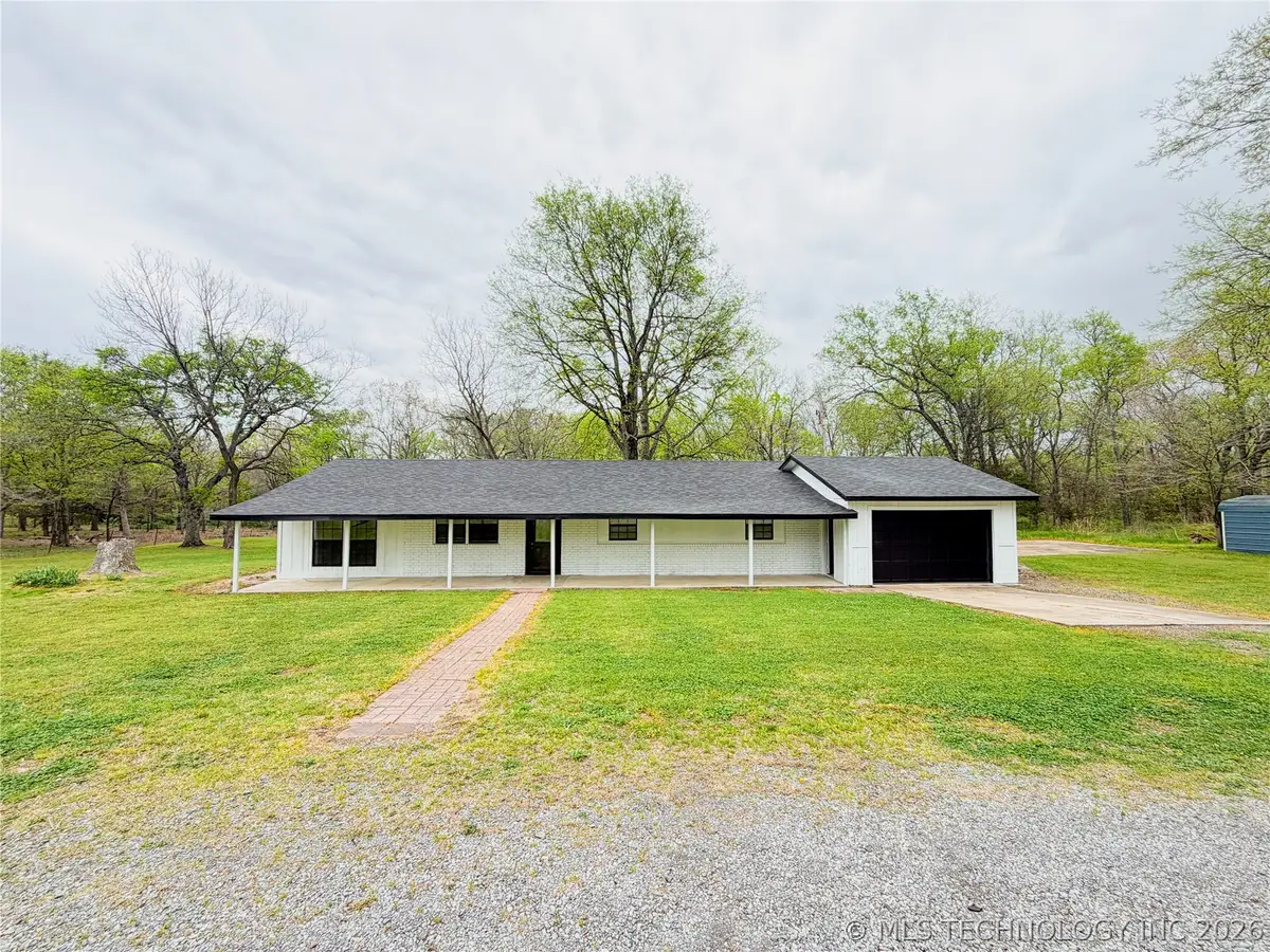14221 N Grace Hudlen Road, Hulbert, OK 74441 - #1