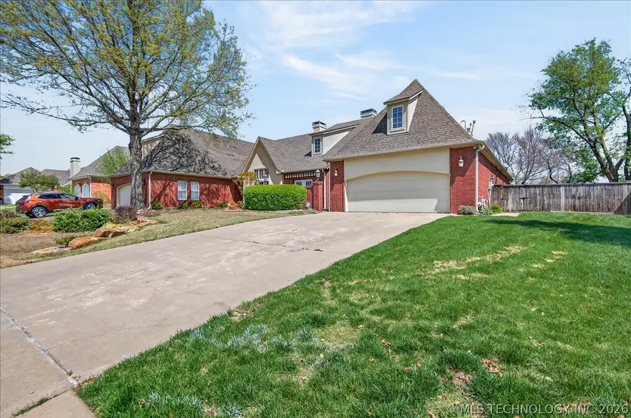 2422 Jefferson Road, Bartlesville, OK 74006 - #2