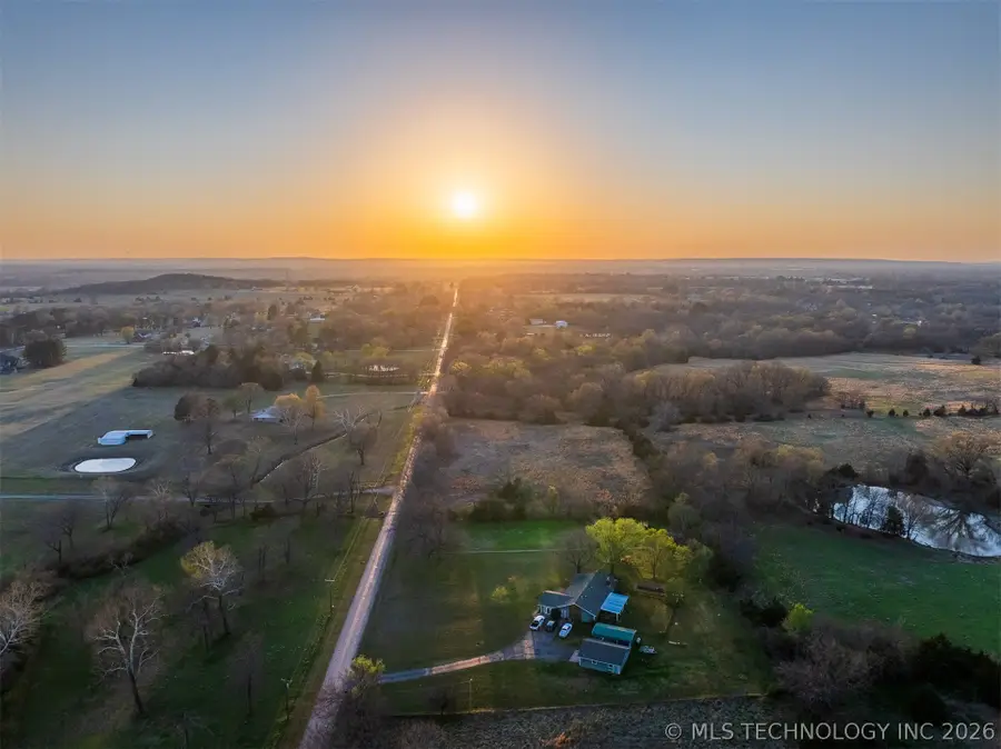 6 E 36th Street, Okmulgee, OK 74447 - #3