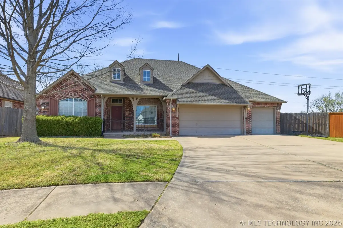 508 N Willow Street, Jenks, OK 74037 - #1