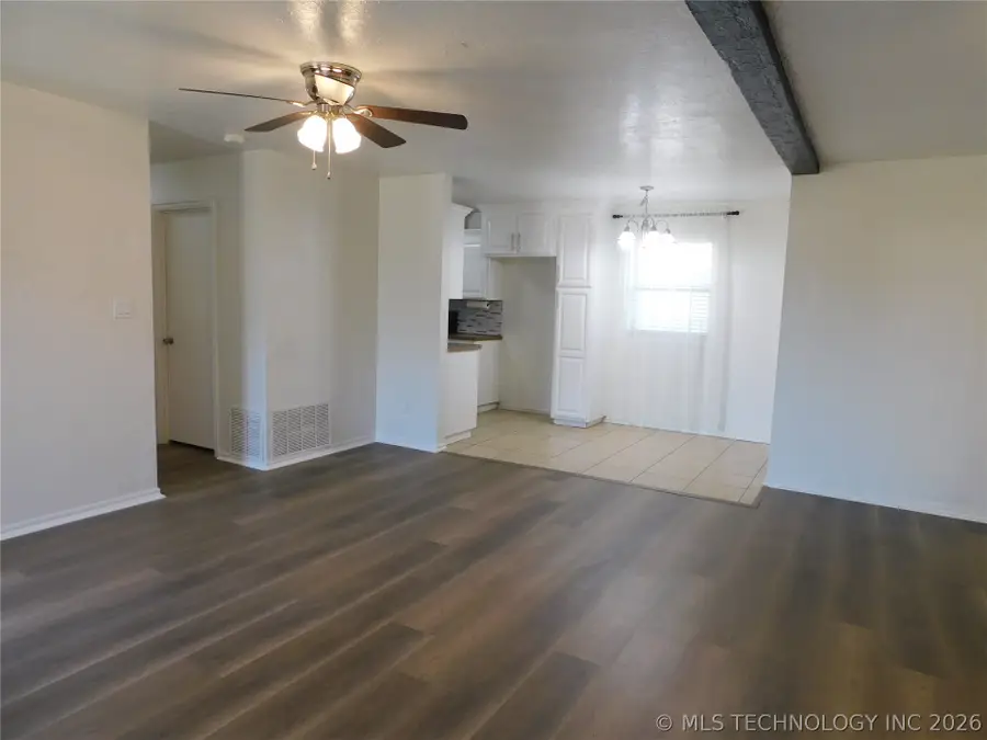 606 Holsey Drive, Noble, OK 73068 - #3