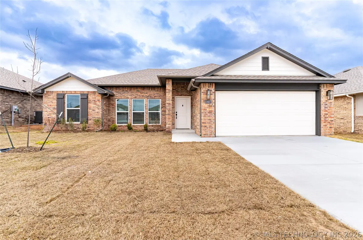 10887 S 271st East Avenue, Coweta, OK 74429 - #1