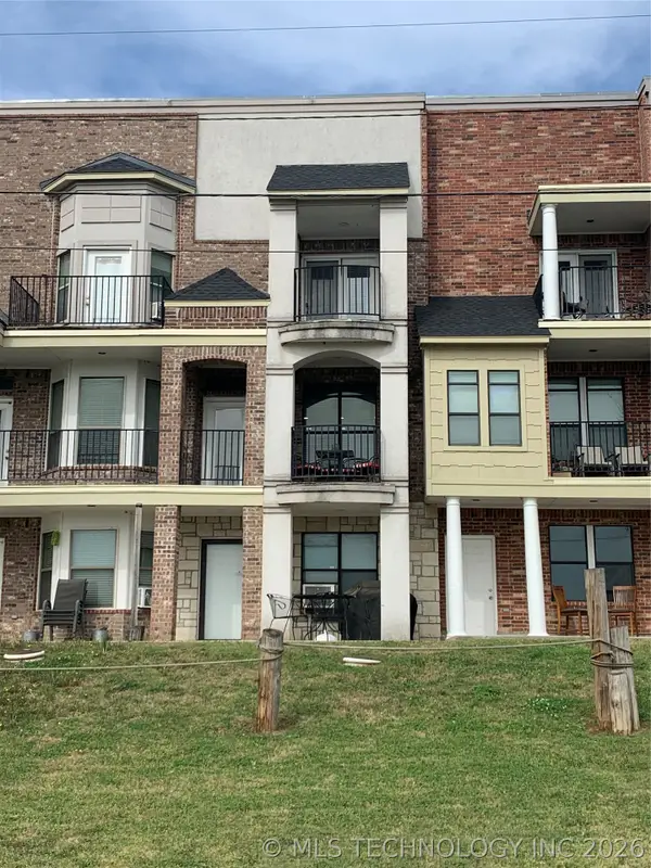 330 N Lakeshore Drive #330, Eufaula, OK 74432