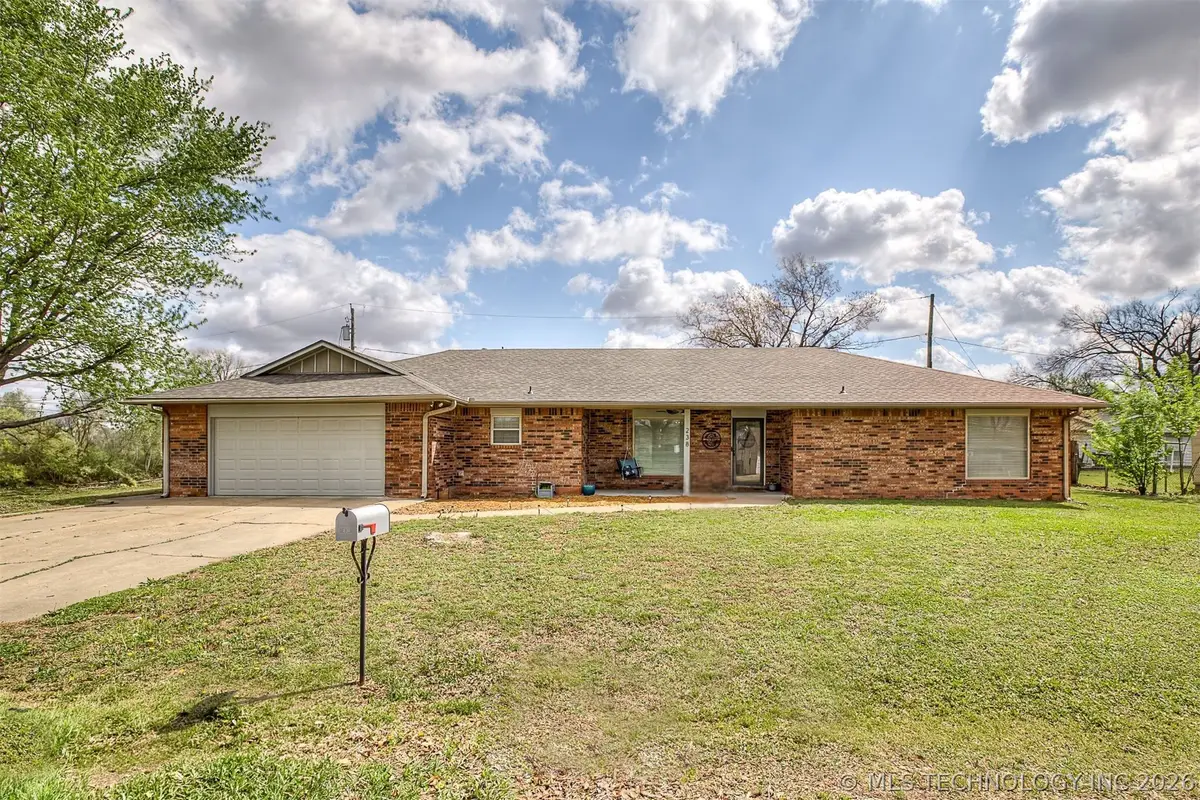 238 Meadowlark Place, Bartlesville, OK 74006 - #1