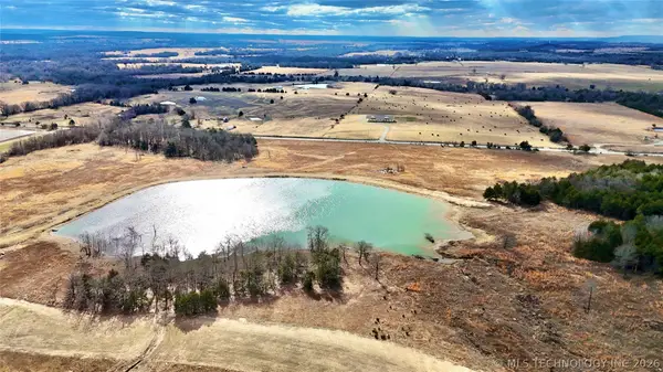 W Wolfhunters Lane, McAlester, OK 74501