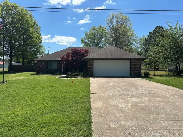 908 Linn Avenue, Wagoner, OK 74467