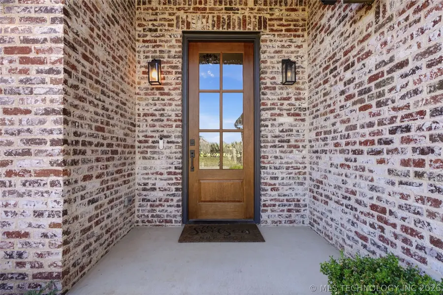 612 E 126th Street, Jenks, OK 74037 - #2