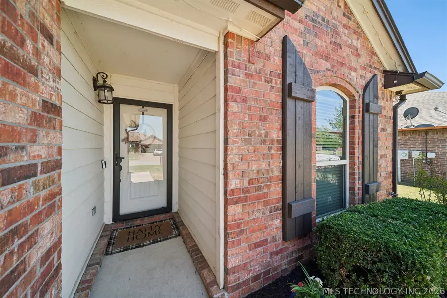 13226 E 134th Street, Collinsville, OK 74021 - #2