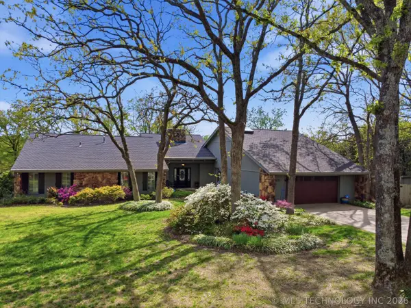 1610 Country Club Drive, Okmulgee, OK 74447