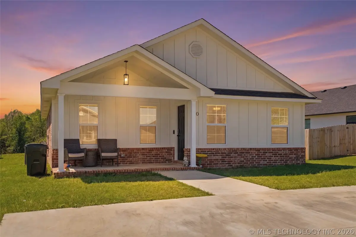 670 Lee Creek Loop, Sallisaw, OK 74955 - #1