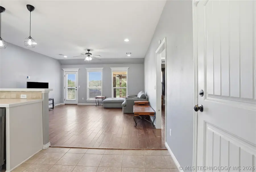 13647 N 111th Avenue E, Collinsville, OK 74021 - #3