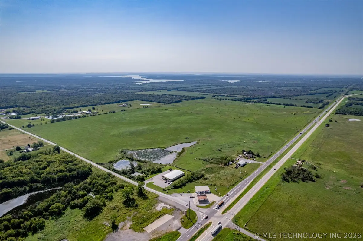 1 White Horn Cove Road, Wagoner, OK 74467 - #1