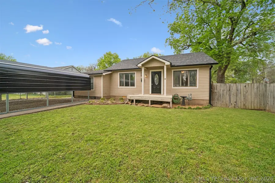 608 W Sequoyah Avenue, Vinita, OK 74301 - #2