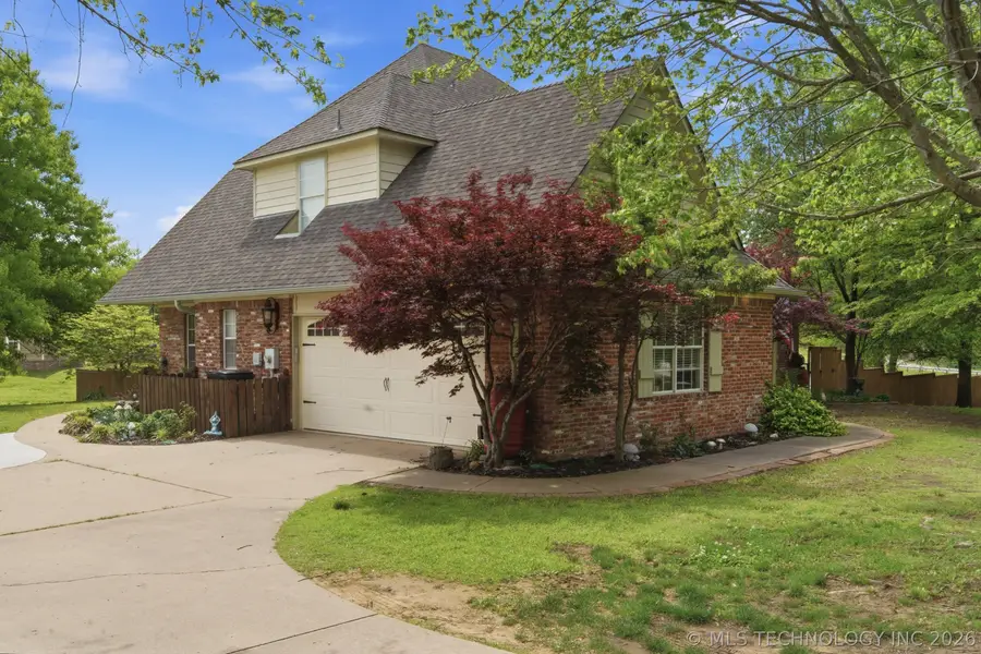 9952 E Shadowlake Drive, Claremore, OK 74017 - #2