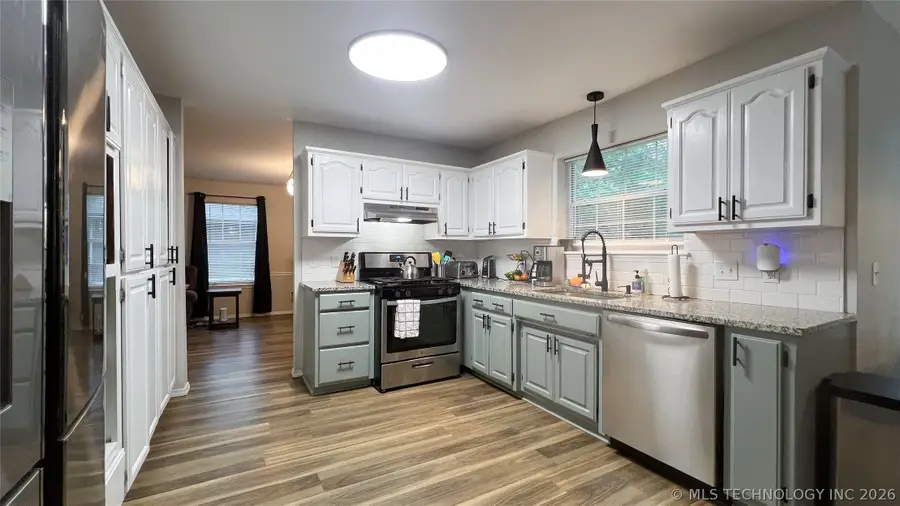 3610 Magnolia Drive, Sand Springs, OK 74063 - #2