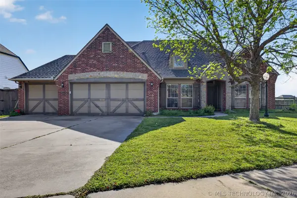 9302 N 98th East Court, Owasso, OK 74055
