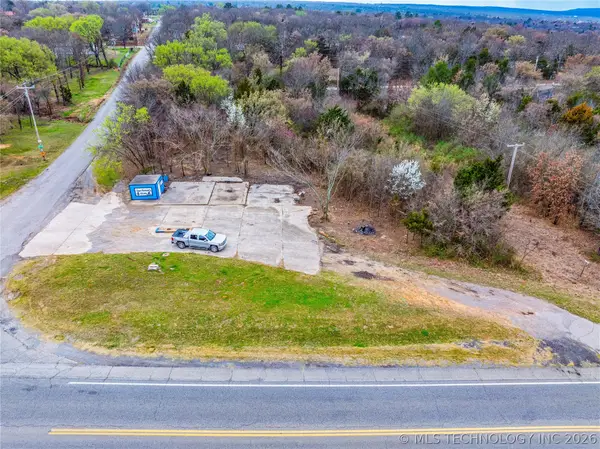 2 E Highway 9, Eufaula, OK 74462