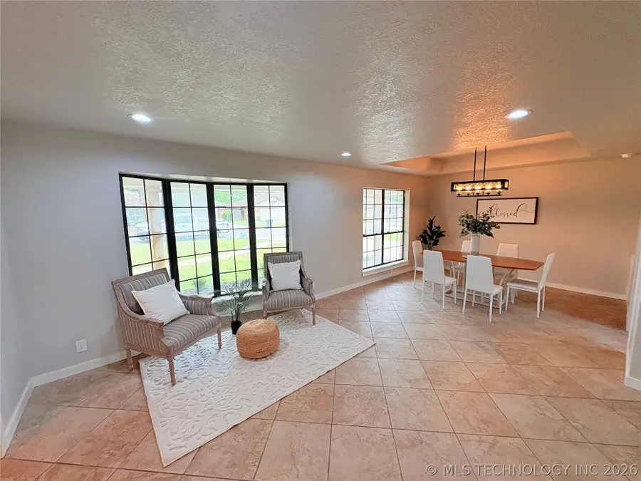 1115 Surrey Drive, Ardmore, OK 73401 - #3