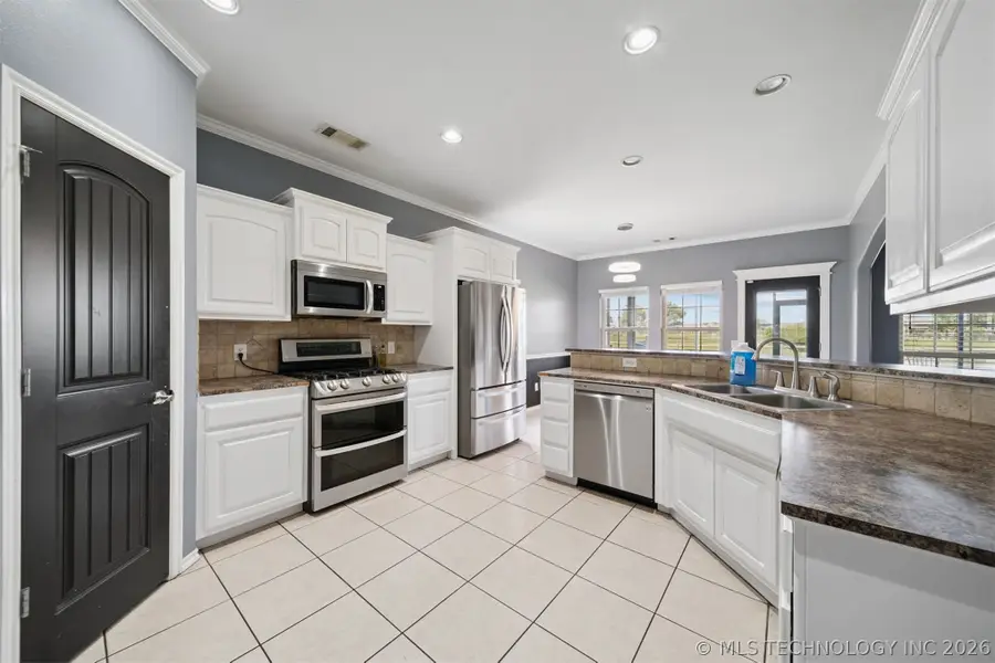 4702 S 186th East Avenue, Tulsa, OK 74134 - #3