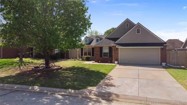 20208 E 44th Street S, Broken Arrow, OK 74014
