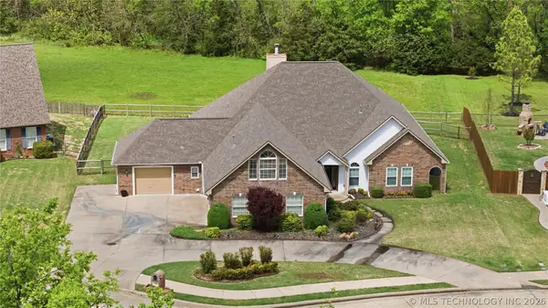 3302 Callaway Drive, Claremore, OK 74019