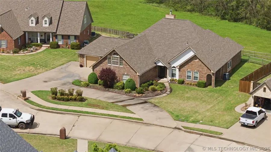 3302 Callaway Drive, Claremore, OK 74019 - #2