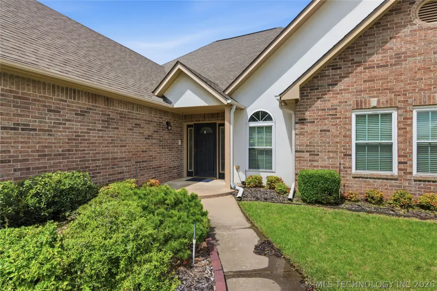 3302 Callaway Drive, Claremore, OK 74019 - #3