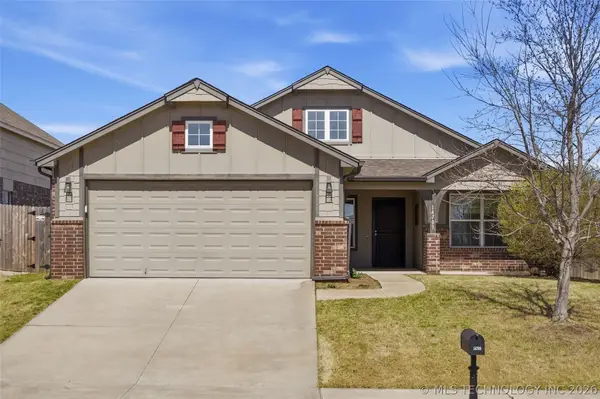 14703 E 114th Street N, Owasso, OK 74055