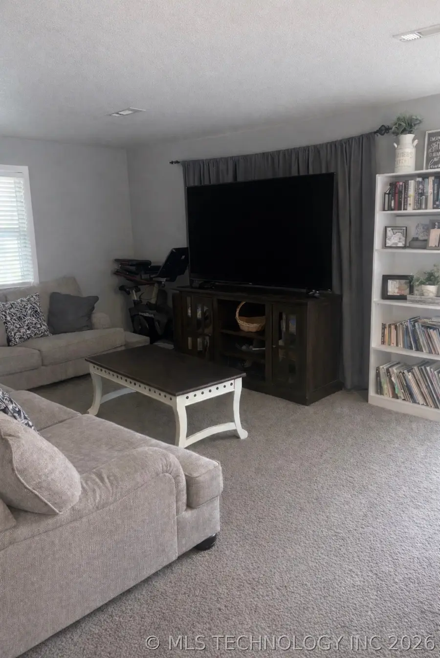 405 NW Mimosa Drive, Stigler, OK 74462 - #3